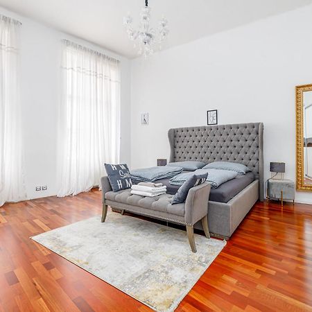 Newly Renovated Apartment In The Old Town Bratislava Dış mekan fotoğraf
