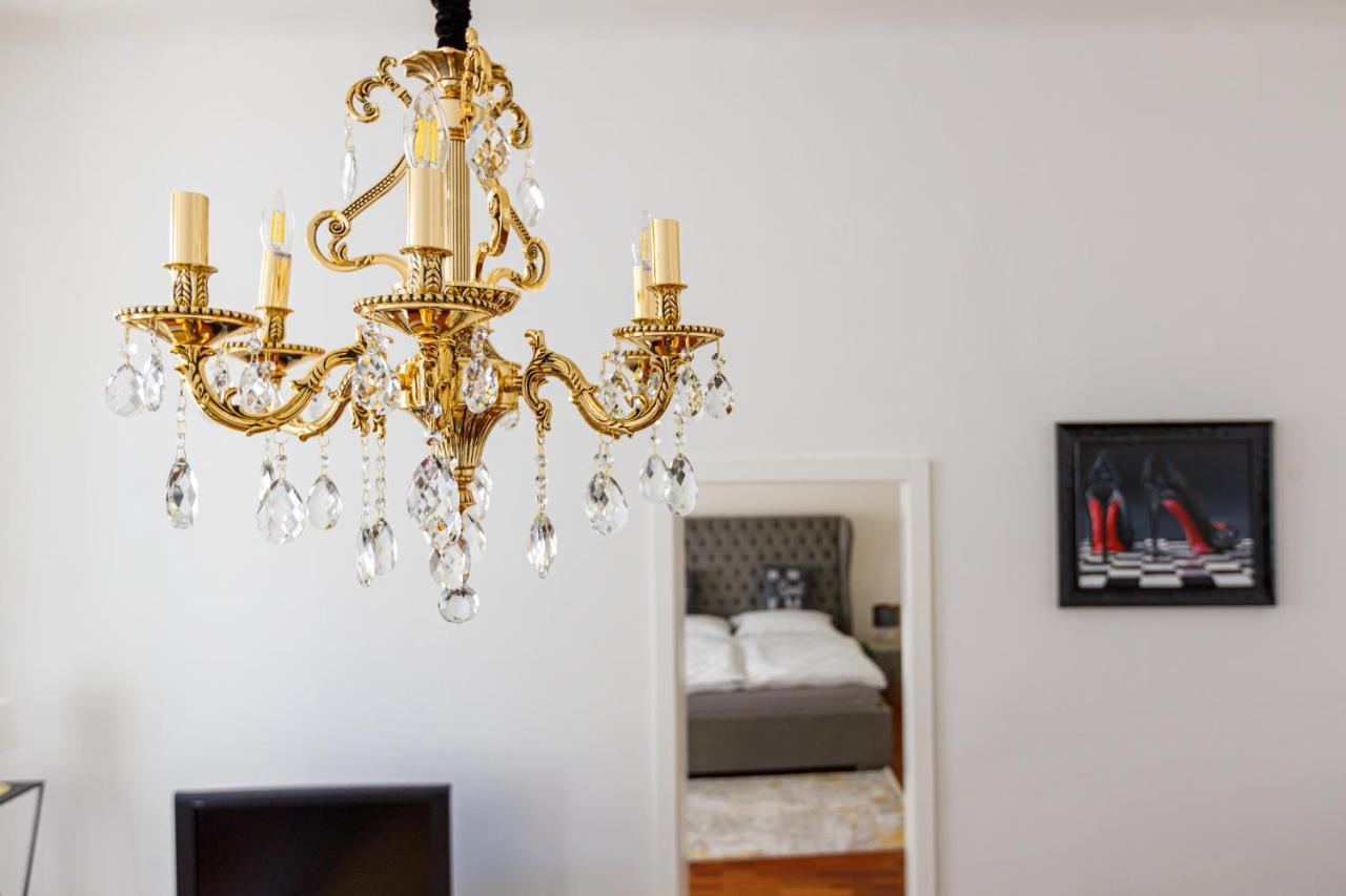 Newly Renovated Apartment In The Old Town Bratislava Dış mekan fotoğraf